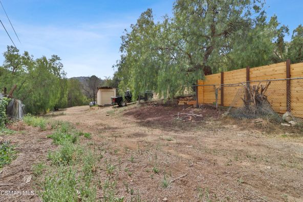 5946 Oak Knolls Rd, Simi Valley, CA 93063